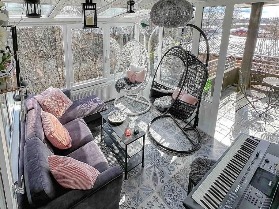 Family Friendly Close To Golden Circle And To Central! * Reykjavik