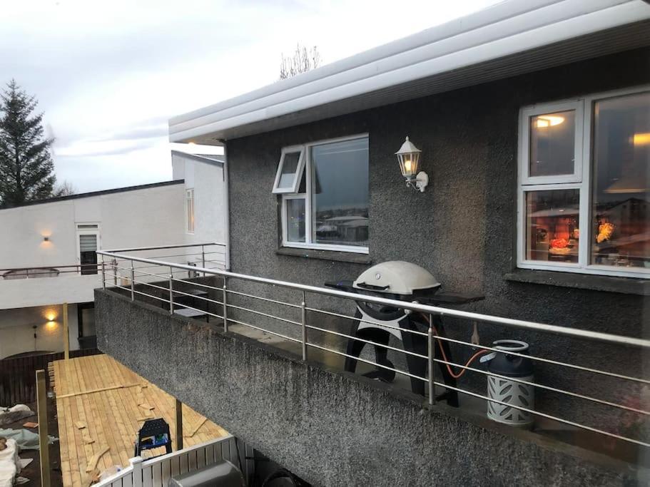 Apartment Family Friendly Close To Golden Circle And To Central!