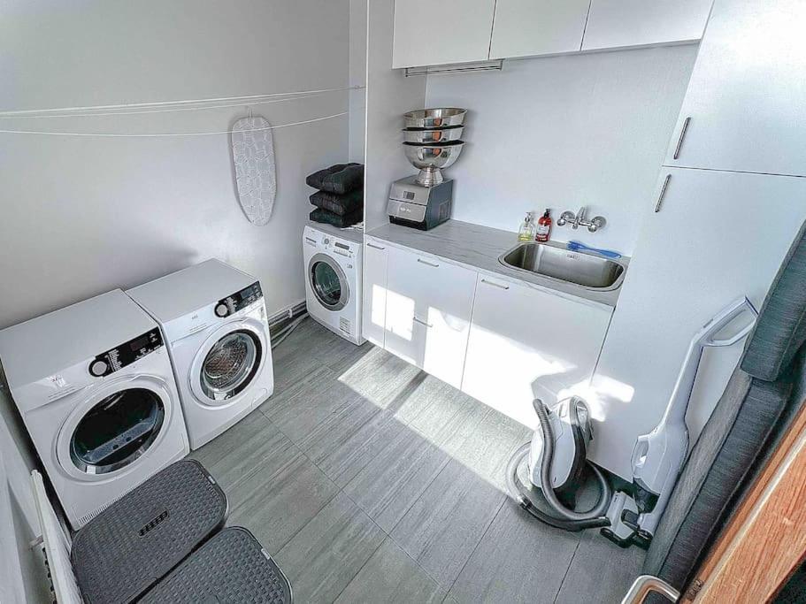 Family Friendly Close To Golden Circle And To Central! Apartment Reykjavik